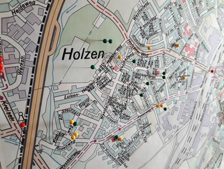Karte Holzen
